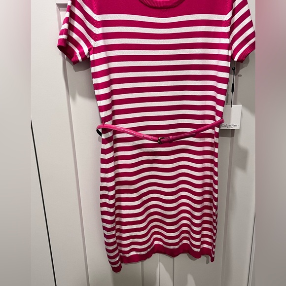 CALVIN KLEIN AUTHENTIC ELECTRIC PINK/WHITE STRIPE KNIT DESIGN SWEATER DRESS - Picture 4 of 13